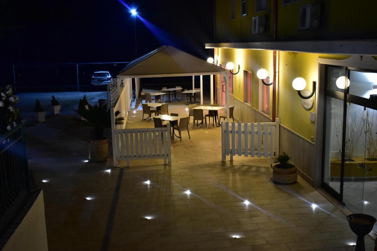 Hotel Garden San Giovanni Rotondo Exteriör bild