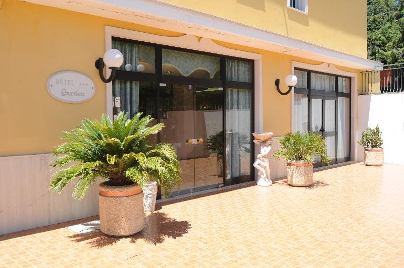 Hotel Garden San Giovanni Rotondo Exteriör bild