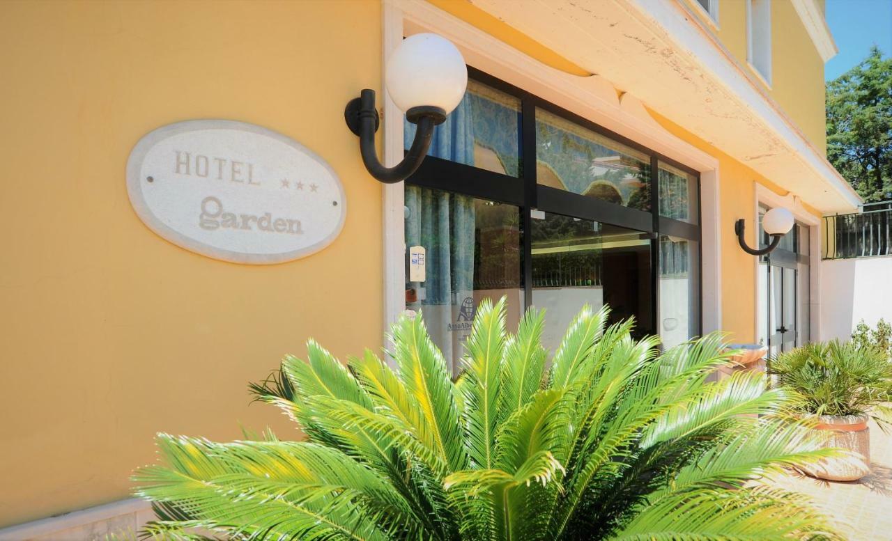 Hotel Garden San Giovanni Rotondo Exteriör bild